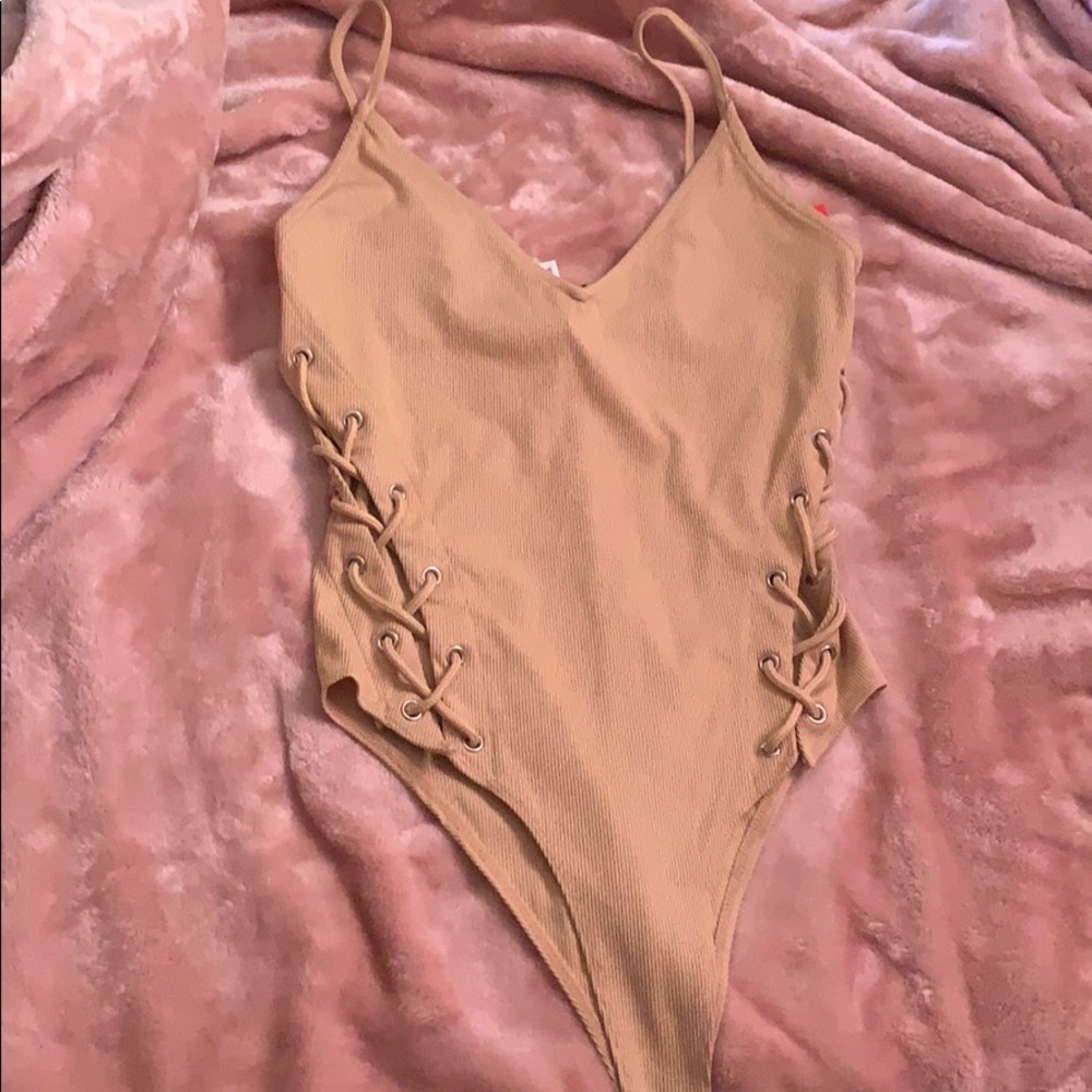Body suit - Picture 1 of 2